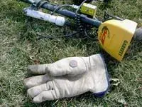 v nickel on my glove3.webp