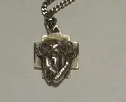 NecklaceCloseUp22.webp