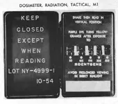 M1 Tactical Radiation Dosimeter (TM3-500,1959).webp