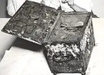 treasure chest.webp