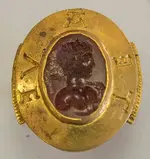 WEB-Signet-ring-from-Cluny-treasure-2017.webp