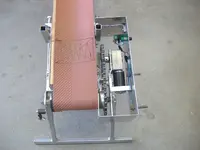 gold conveyer 010.webp