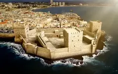 1_castle.webp