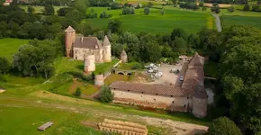 chateau-de-arigny-69_s.webp