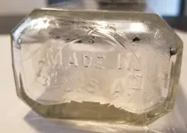 old_4711_bottle (1).webp