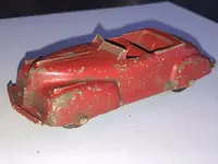 1940s Tootsie Toy Red Convertible left.webp