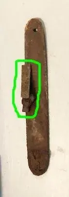 Knife 1-crop.webp