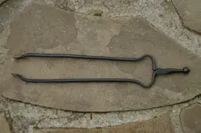 tongs2.webp