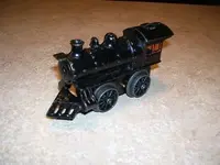 Antique-Toy-Train-Germany-Cast-Iron-Bing-Windup.webp