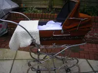 vintage-pram.webp