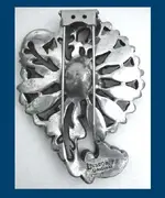 fur clip back2.webp