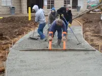 screeding-block-paving.webp