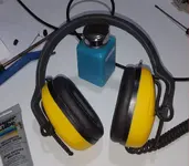 surfPI_DF_headphone_reassembled.webp