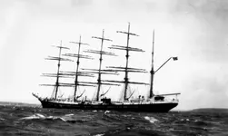 StateLibQld_1_143507_K?benhavn_(ship).webp