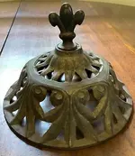 Antique-wood-burning-stove-FINIAL-cast-iron-with-FLEUR-DE-LIS.webp