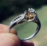 silver diamonds.webp