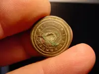 button 002.webp