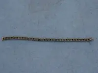 Gold bracelet 004.webp