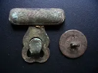 080913_LXCmm_clip-button 010.webp