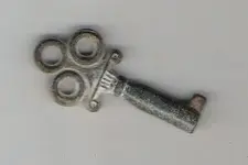clockkey011406.webp