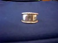 earring1.webp