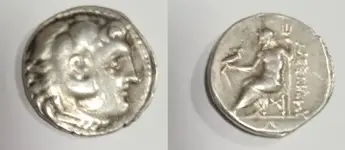 Zeus1.jpg