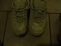 shoesz.webp
