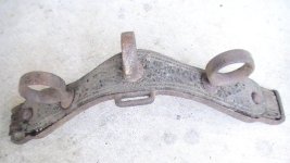 horsegear_US_accouterment-emblem_three-tabs_on-harness-with-reinguides_view8_Ebay_403259955.jpg