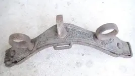 horsegear_US_accouterment-emblem_three-tabs_on-harness-with-reinguides_view8_Ebay_403259955.webp
