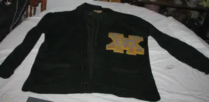 vintage-william-mary-college-sweater_1_0b590e59cc0abf76e5950cc9f48944d2.webp