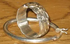 silver flower.webp silver flower.webp