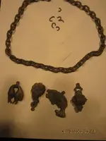 necklace.webp