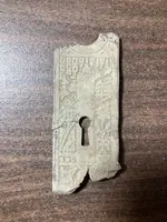 brass keyhole plate.webp