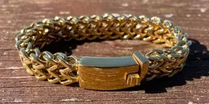 gold and silver3.webp