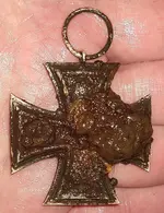 11-07-22 Ruby St Hunt- German  Iron Cross1b.webp