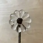 glass daisy.JPG