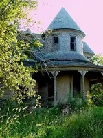 huntingsite101-old house.webp