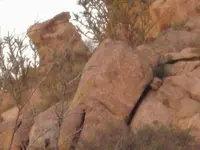 rshwindowrock 800x600.webp