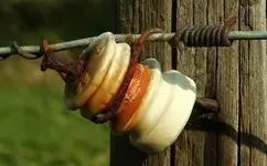 electric fence insulator.webp