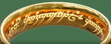 Elvish Ring (LOTR)2.webp