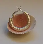 silver stud.webp