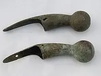 antique-horse-harness-hames.webp