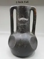 Vase 1.webp