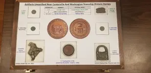 3_HQs_RW_Medal_OPEN.webp