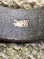 18kbrassringcloseup.webp