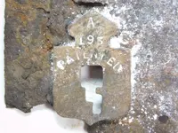 Lock plate Corey detail 2.webp