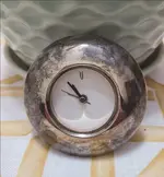 clock-002.webp
