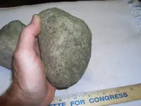 magnetic rock--2 look alikes 026.webp