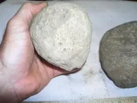 magnetic rock--2 look alikes 027.webp