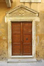 Ancient roman door.webp